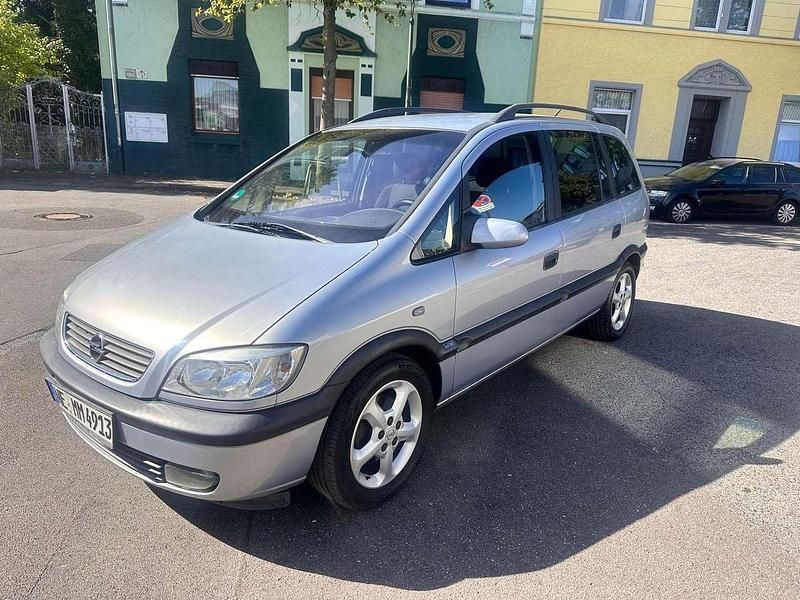 Blau Gebraucht 2002 Opel Zafira Selection Van / Kleinbus | 999 € (Fairer Preis) - Bild 1/4