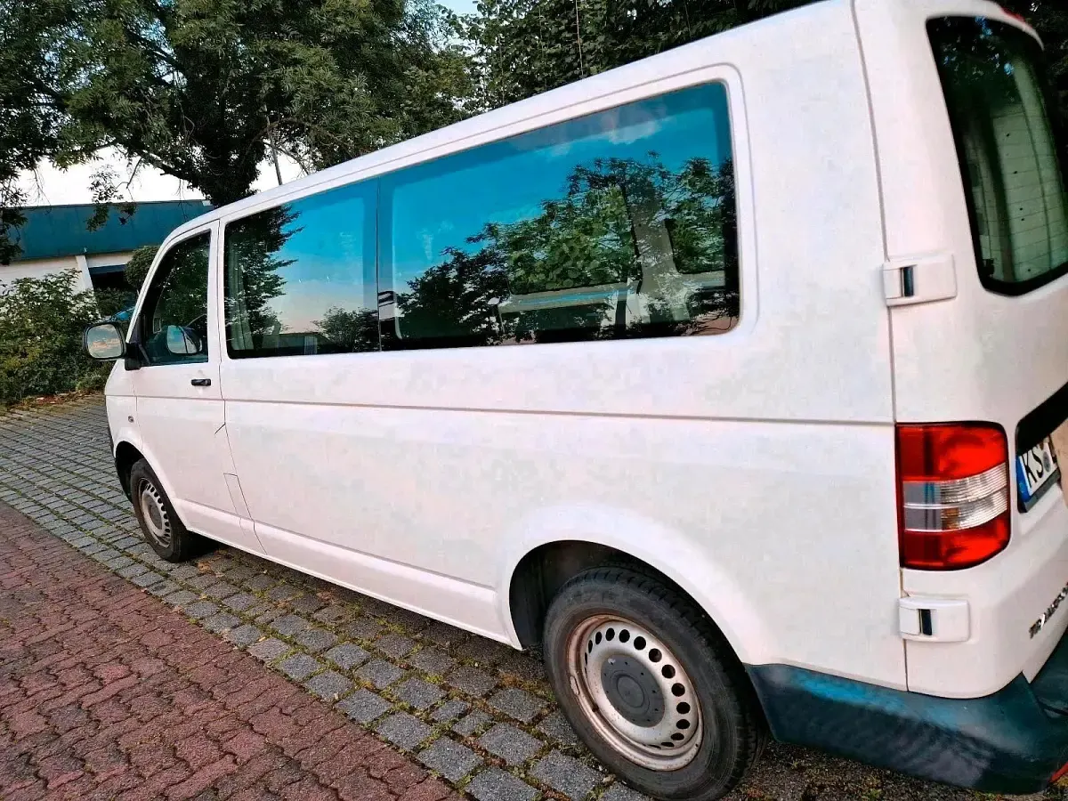 Gebraucht VW T5 105 PS (77 kW) 2013 Weiß Van
