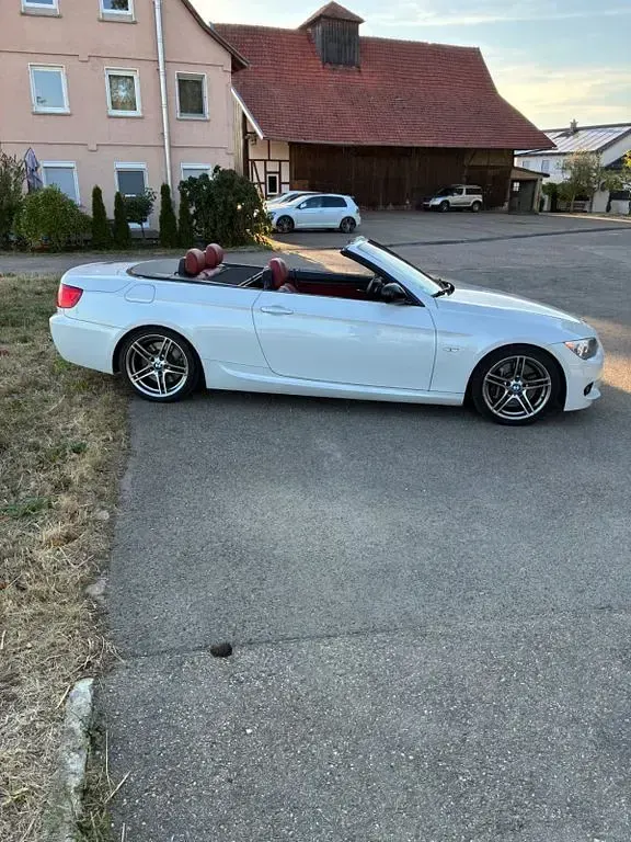 Gebraucht BMW 335 Cabriolet M Sport 306 PS (225 kW) 2012 Weiß Cabrio