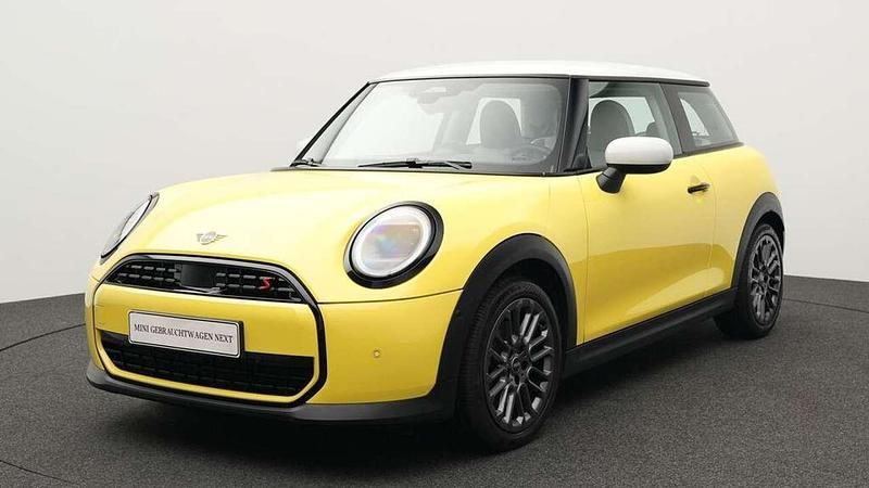 Other Gebraucht 2024 Mini Cooper S Classic Kleinwagen | 25.422 € (Guter Preis) - Bild 1/4
