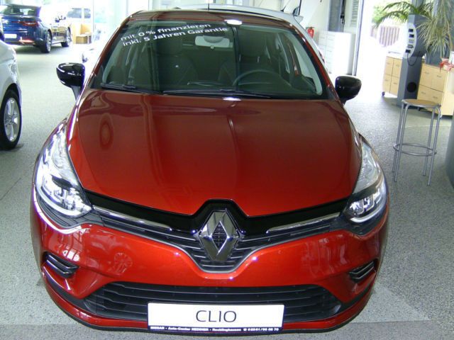 Gebraucht Renault Clio IV LIMITED Deluxe 73 PS (53 kW) 2016 Rot metallic Kleinwagen