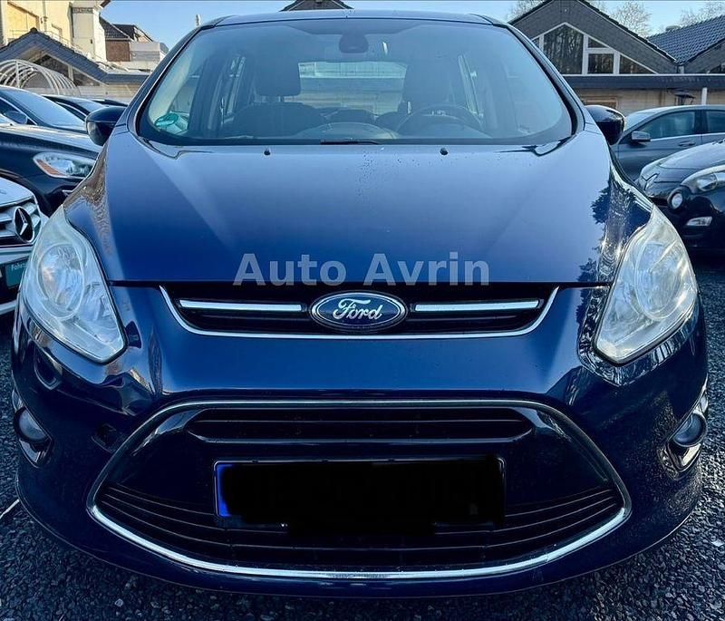Używany Ford Grand C-Max Titanium 140 KM (102 kW) 2011 Niebieski Minivan