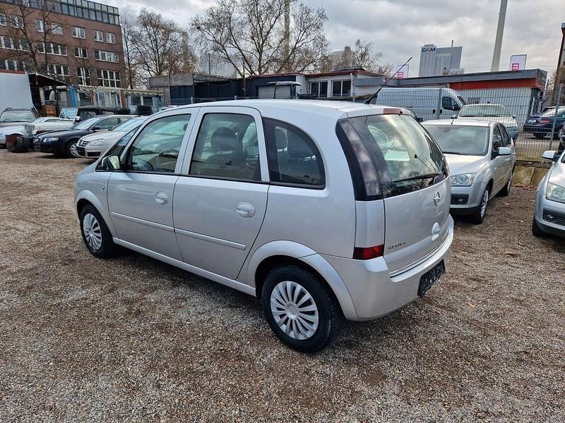 Gebraucht Opel Meriva 90 PS (66 kW) 2008 Silber Van / Kleinbus