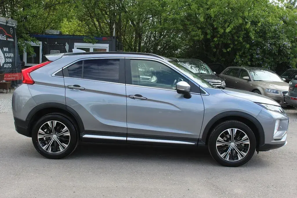 Używany Mitsubishi Eclipse Cross Edition 163 KM (119 kW) 2018 Szary SUV