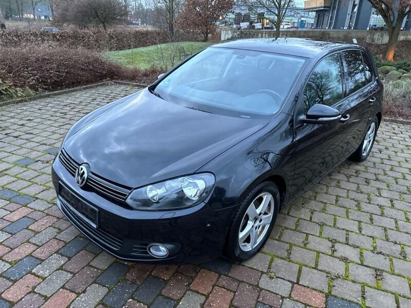 Schwarz Gebraucht 2010 VW Golf VI Team Limousine | 4.199 € (Fairer Preis) - Bild 1/4