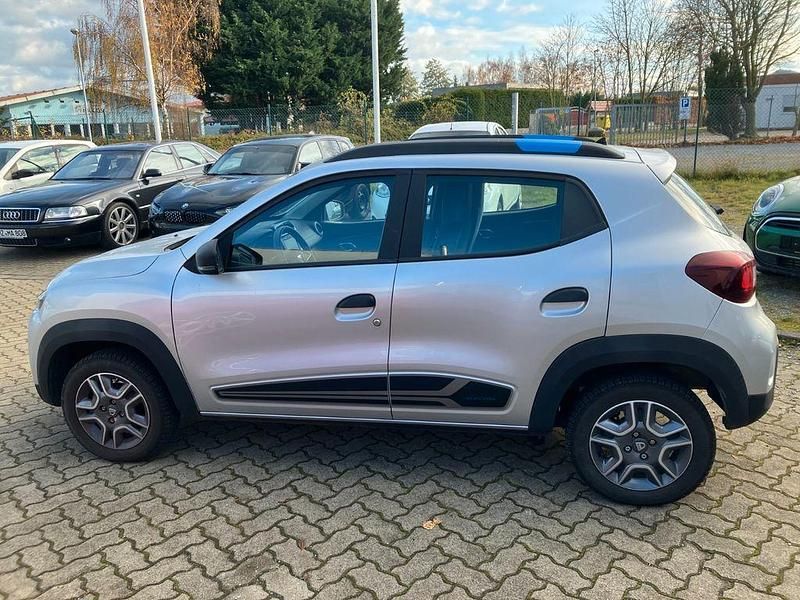 Usado Dacia Spring Comfort 33 kW (45 CV) 2021 Blanco Utilitario