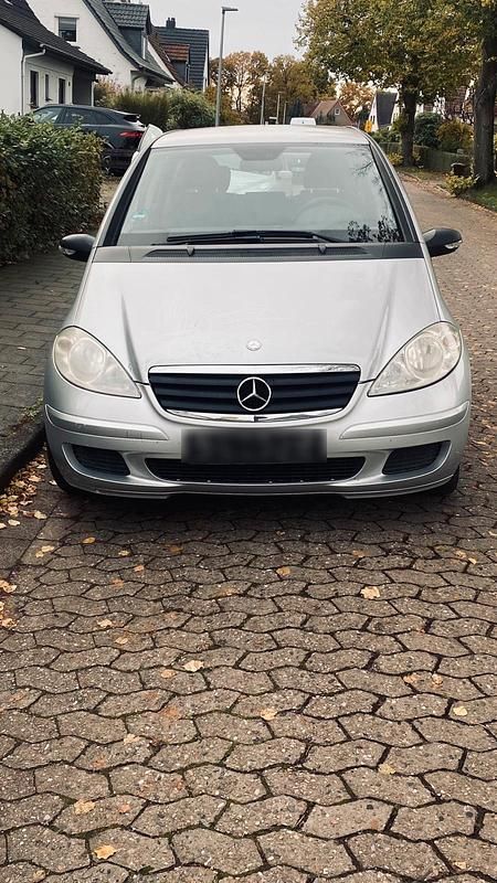 Silber Gebraucht 2007 Mercedes A150 Kleinwagen | 1.000 € (Guter Preis) - Bild 1/4