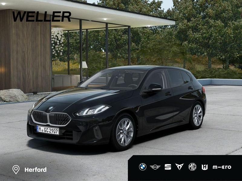 Schwarz (schwarz) Neu 2025 BMW 120 Comfort Edition Kleinwagen | 35.075 € (Guter Preis) - Bild 1/4