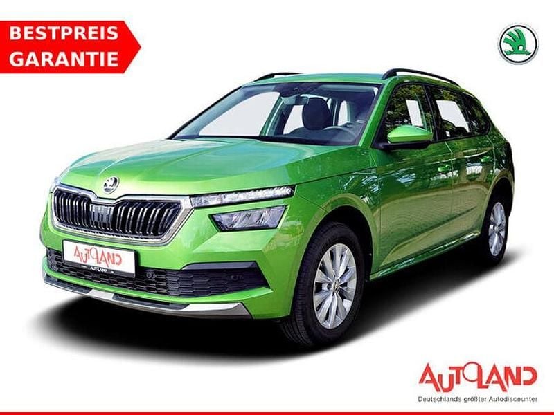 Grün Gebraucht 2020 Skoda Kamiq SUV | 22.990 € (Fairer Preis) - Bild 1/4