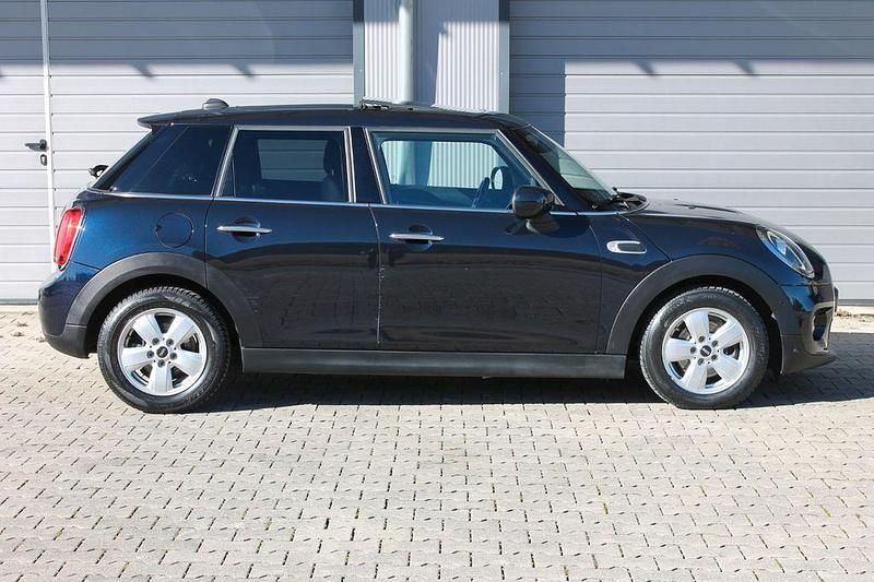 Gebraucht Mini ONE Chili 102 PS (75 kW) 2019 Schwarz Kleinwagen