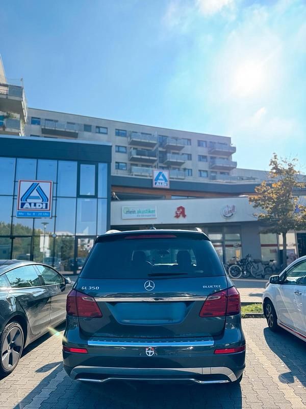 Gebraucht Mercedes GL350 258 PS (189 kW) 2012 Grau SUV