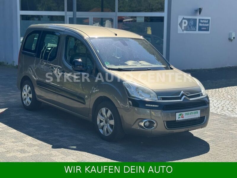 Braun Gebraucht 2013 Citroën Berlingo SELECTION Van / Kleinbus | 6.390 € (Guter Preis) - Bild 1/4
