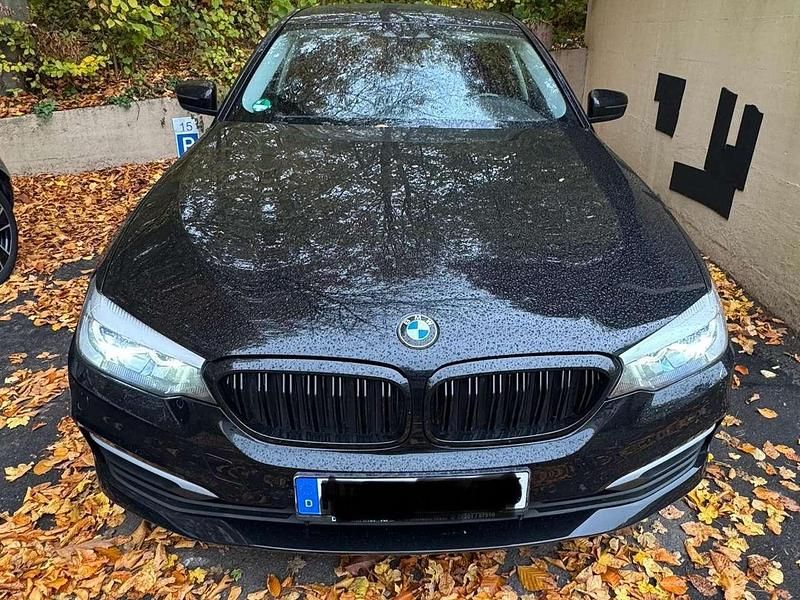 Schwarz Gebraucht 2018 BMW 530 Limousine | 26.500 € (Etwas zu teuer) - Bild 1/4