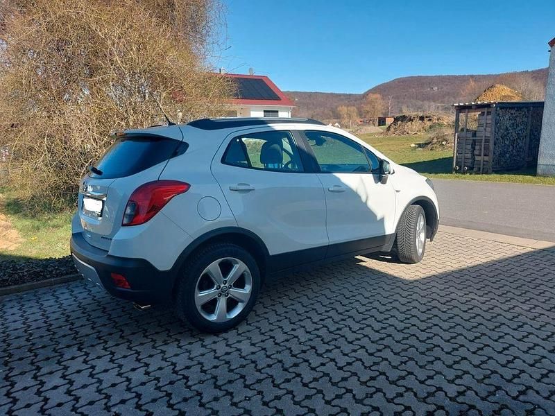 Gebraucht Opel Mokka Edition 140 PS (102 kW) 2012 Weiß SUV