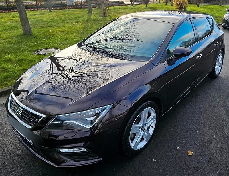 Gebraucht Seat Leon FR 131 PS (96 kW) 2019 Violet Limousine