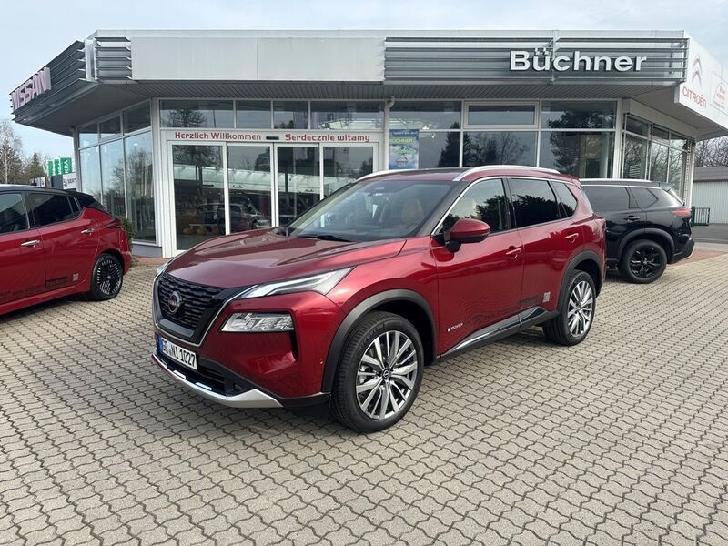 Rot Gebraucht 2024 Nissan X-Trail Tekna+ SUV | 40.990 € - Bild 1/4