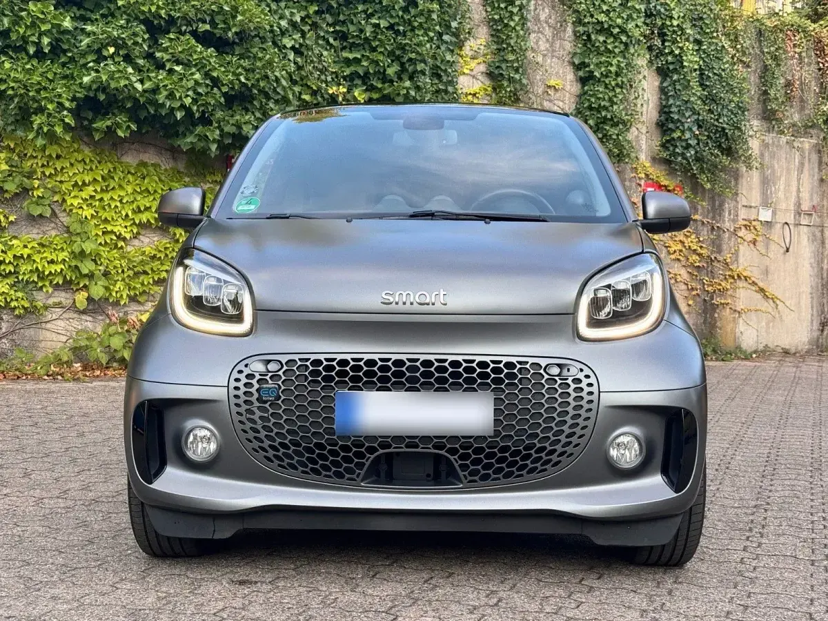 Gebraucht Smart ForTwo Coupé 60 kW (82 PS) 2021 Schwarz Coupé