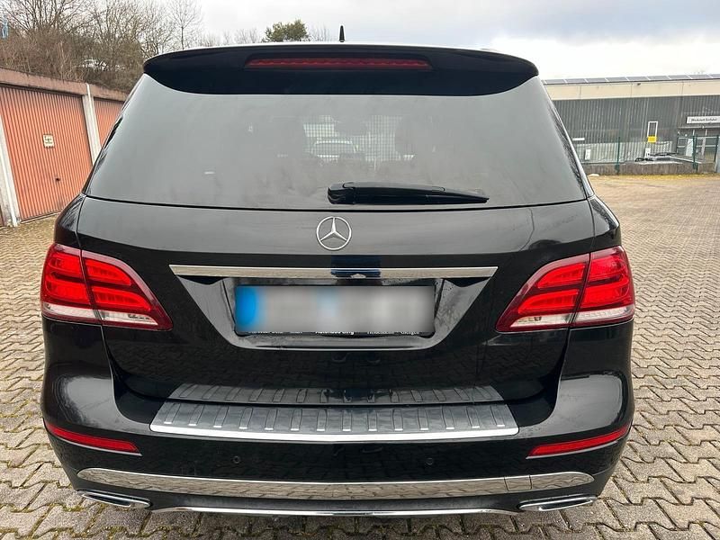 Gebraucht Mercedes GLE350 258 PS (189 kW) 2017 Schwarz SUV