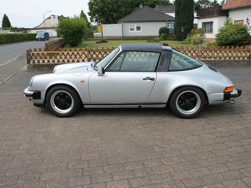 Gebraucht Porsche 911 165 PS (121 kW) 1975 Silber