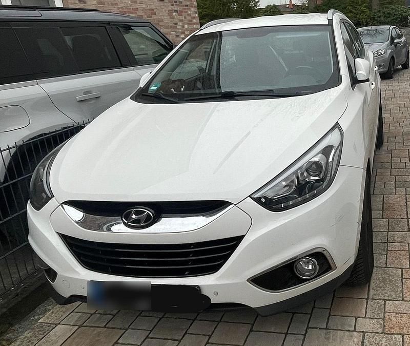 Gebraucht Hyundai ix35 136 PS (100 kW) 2014 Weiß SUV