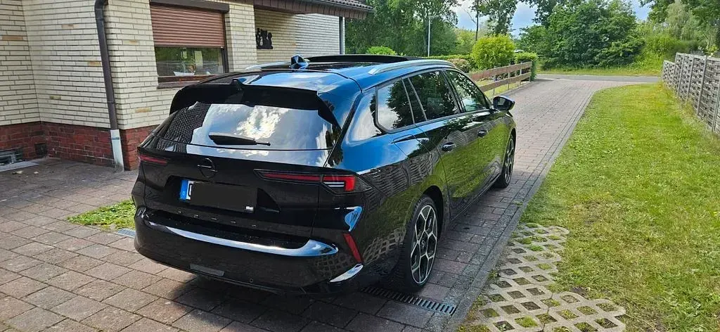 Gebraucht Opel Astra Ultimate 131 PS (96 kW) 2024 Schwarz Kleinwagen