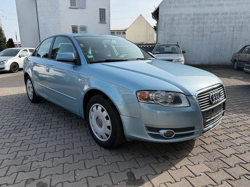 Gebraucht Audi A4 102 PS (75 kW) 2005 Blau Limousine