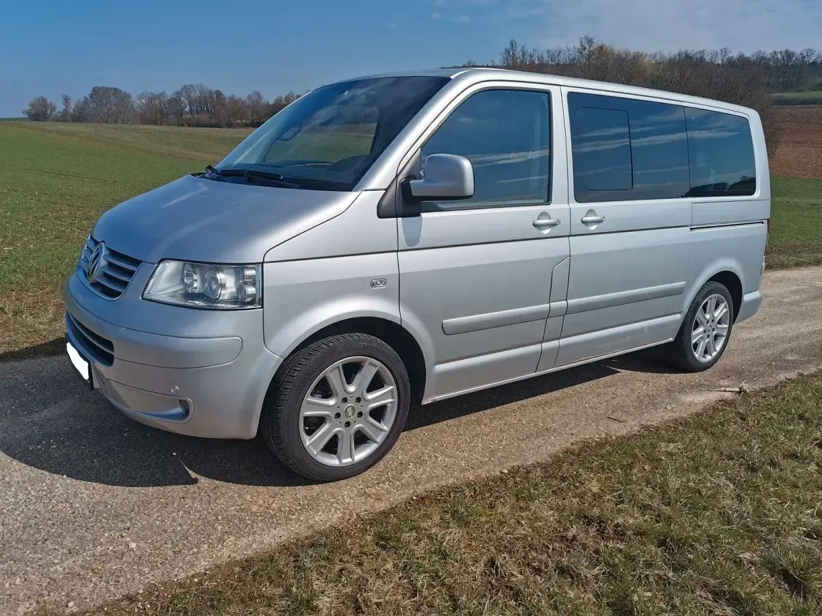 Używany VW T5 Highline 174 KM (127 kW) 2005 Srebrny Van