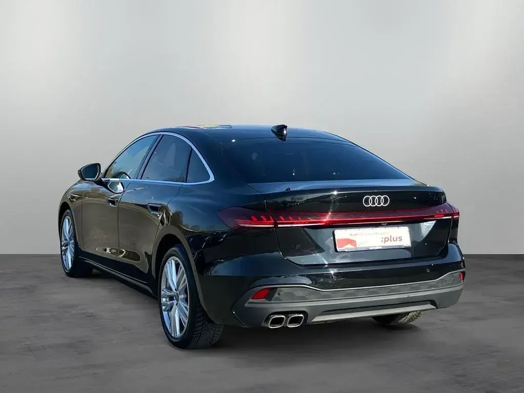 Gebraucht Audi A5 204 PS (150 kW) 2025 Mythosschwarz metallic Limousine