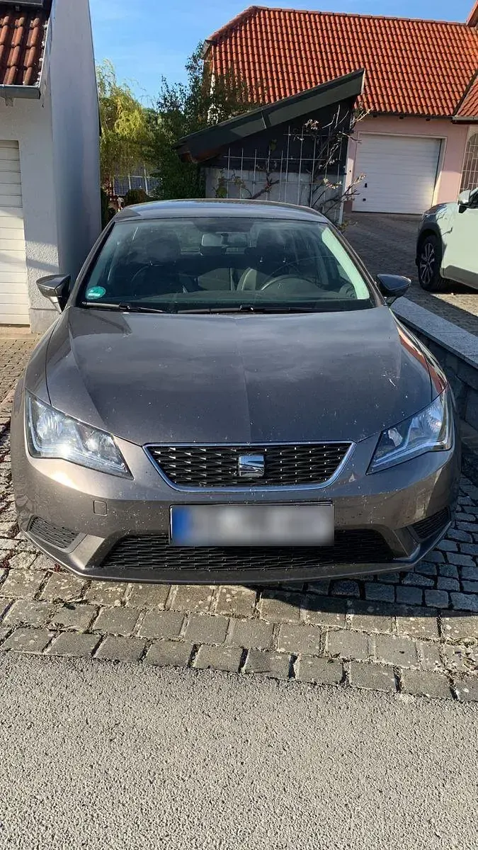 Brugt Seat Leon Reference 110 HK (80 kW) 2015 Brun Sedan