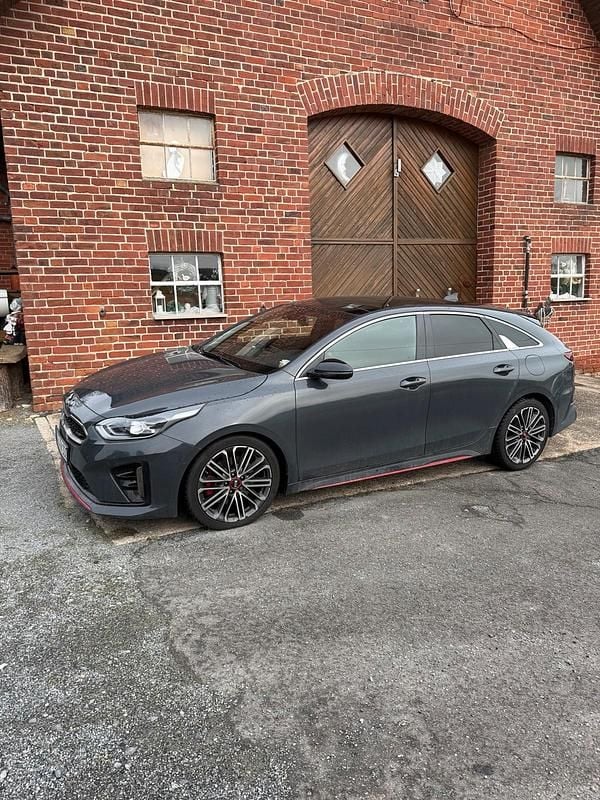 Gebraucht Kia ProCeed GT 204 PS (150 kW) 2021 Grau Kombi