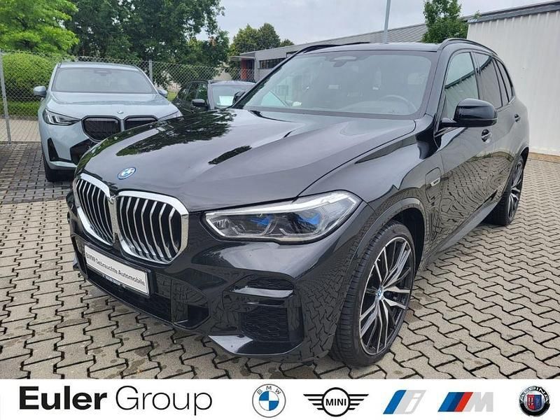 Schwarz Gebraucht 2022 BMW X5 iPerformance SUV | 60.949 € (Fairer Preis) - Bild 1/4