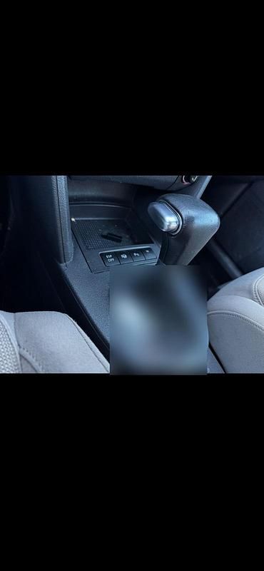 Gebraucht VW Touran 140 PS (102 kW) 2010 Braun Van / Kleinbus