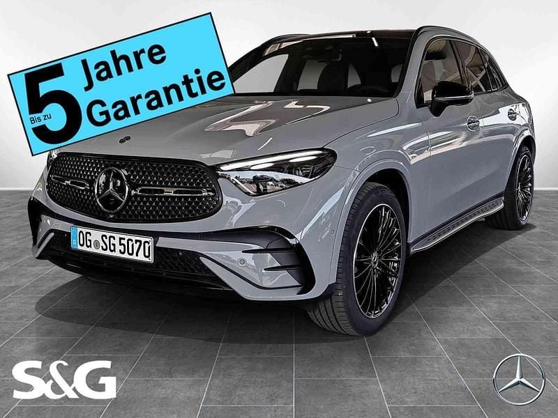 Manufaktur lack manufaktur alpin Gebraucht 2025 Mercedes GLC300 AMG SUV | 78.499 € - Bild 1/4