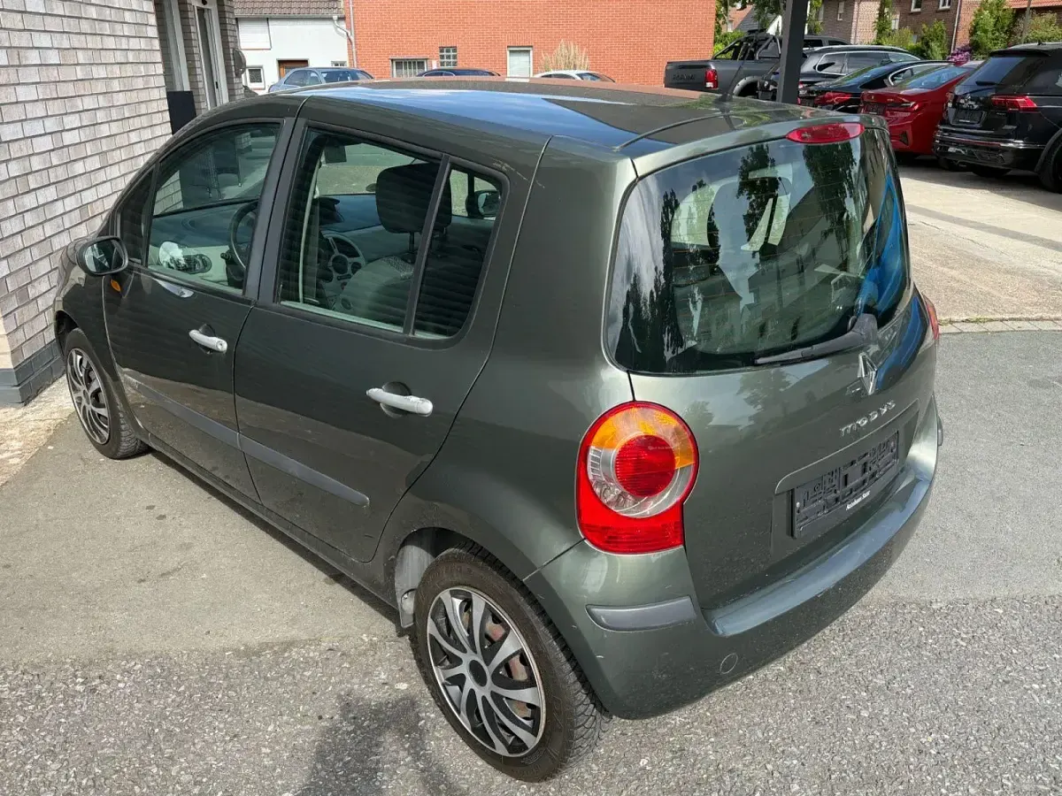 Gebraucht Renault Modus Authentique 75 PS (55 kW) 2005 Grau Van / Kleinbus