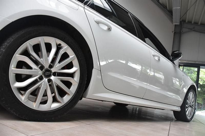 Gebraucht Audi A6 Sport 326 PS (239 kW) 2017 Weiß Kombi