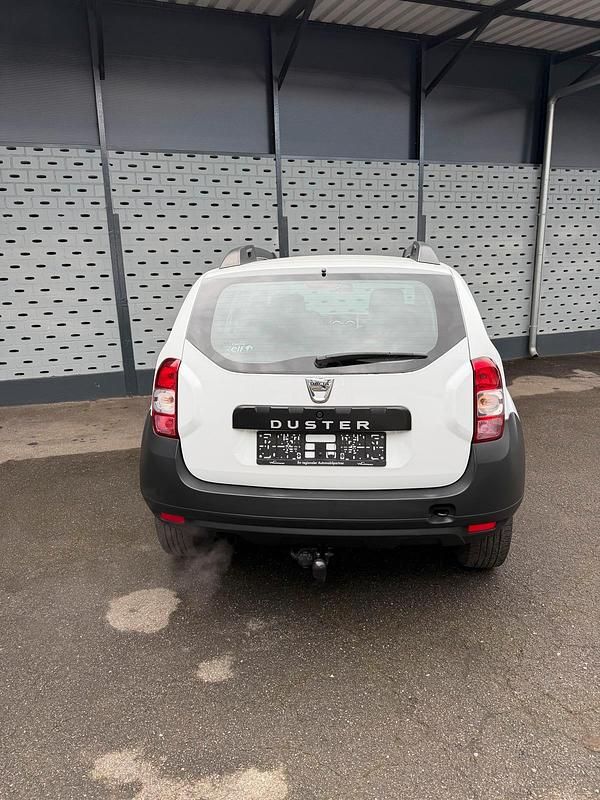Gebraucht Dacia Duster 105 PS (77 kW) 2013 Weiß SUV