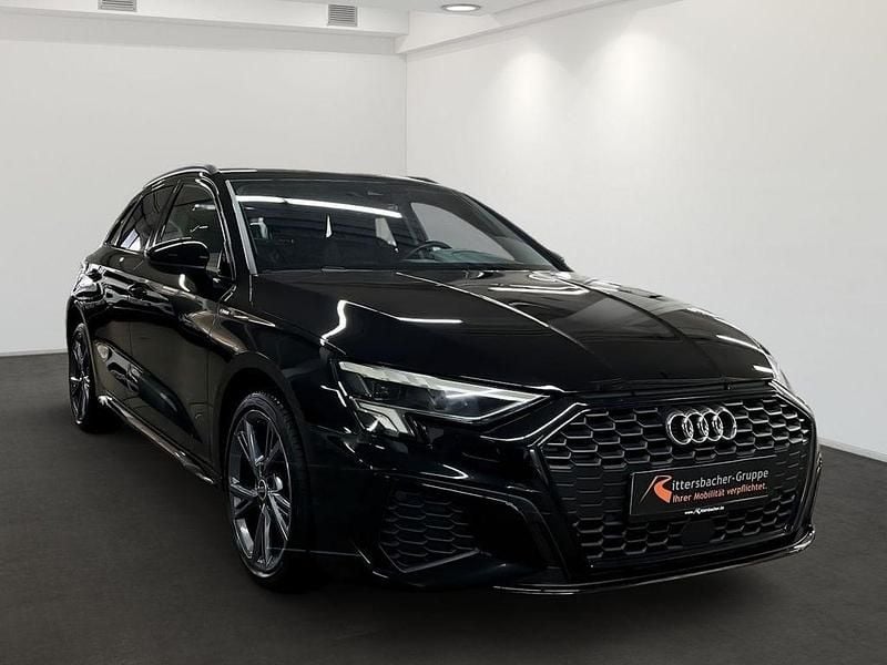 Gebraucht Audi A3 S-Line 150 PS (110 kW) 2023 Mythosschwarz metallic Limousine