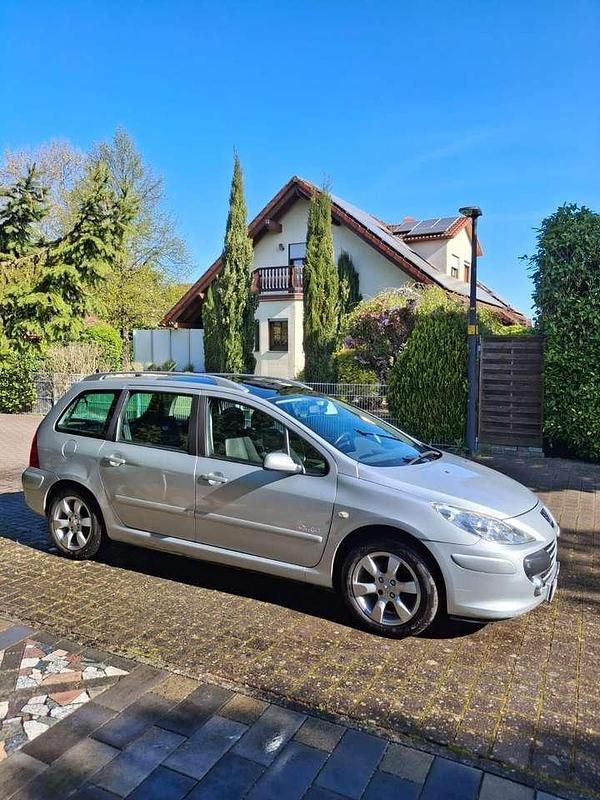 Silber Gebraucht 2006 Peugeot 307 Kombi | 1.399 € (Guter Preis) - Bild 1/4