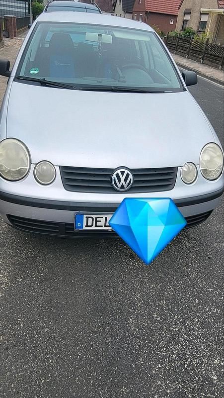 Silber Gebraucht 2004 VW Polo Kleinwagen | 500 € (Superpreis) - Bild 1/4