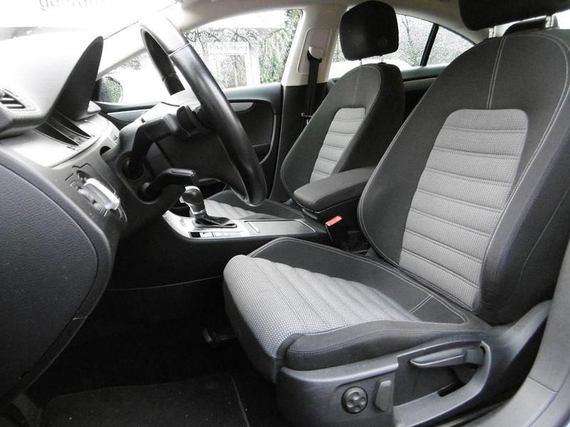 Usata VW CC 160 CV (117 kW) 2014 Blu Berlina