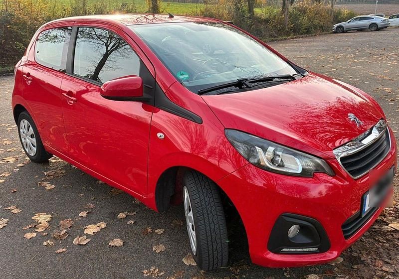 Rot Gebraucht 2015 Peugeot 108 Active Kleinwagen | 4.999 € (Fairer Preis) - Bild 1/4