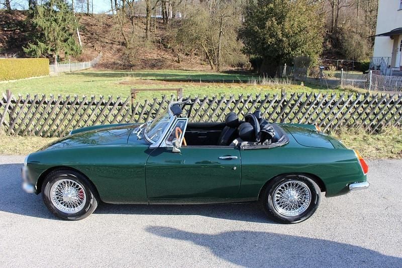 Gebraucht MG B 95 PS (69 kW) 1972 Grün Cabrio