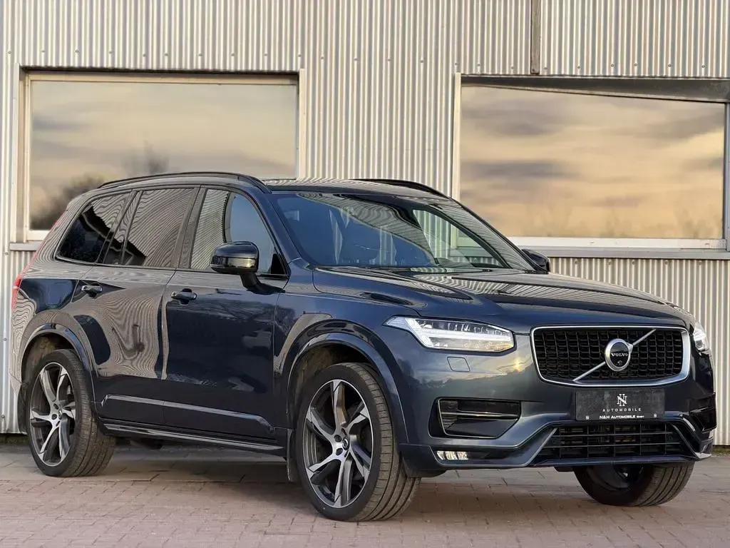Gebraucht Volvo XC90 R-Design 235 PS (172 kW) 2020 Denim blue / metallic SUV