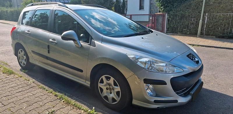 Grau Gebraucht 2009 Peugeot 308 Kombi | 1.999 € (Guter Preis) - Bild 1/4
