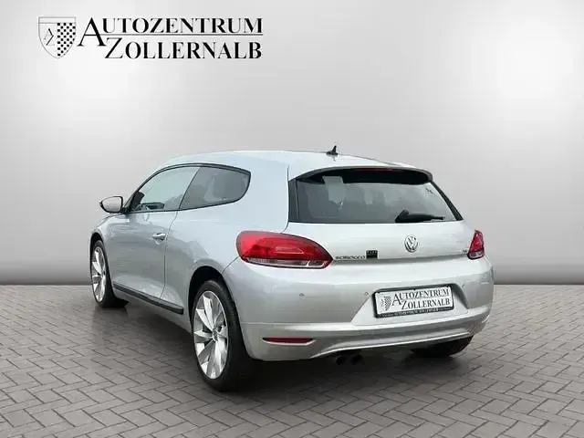 Gebraucht VW Scirocco Sport 272 PS (200 kW) 2011 Silber Coupé
