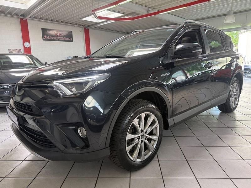 Schwarz Gebraucht 2017 Toyota RAV4 Hybrid Edition-S SUV | 22.990 € (Fairer Preis) - Bild 1/4