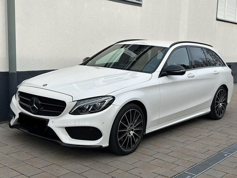 Weiß Gebraucht 2015 Mercedes C400 AMG Limousine | 19.900 € (Superpreis) - Bild 1/4