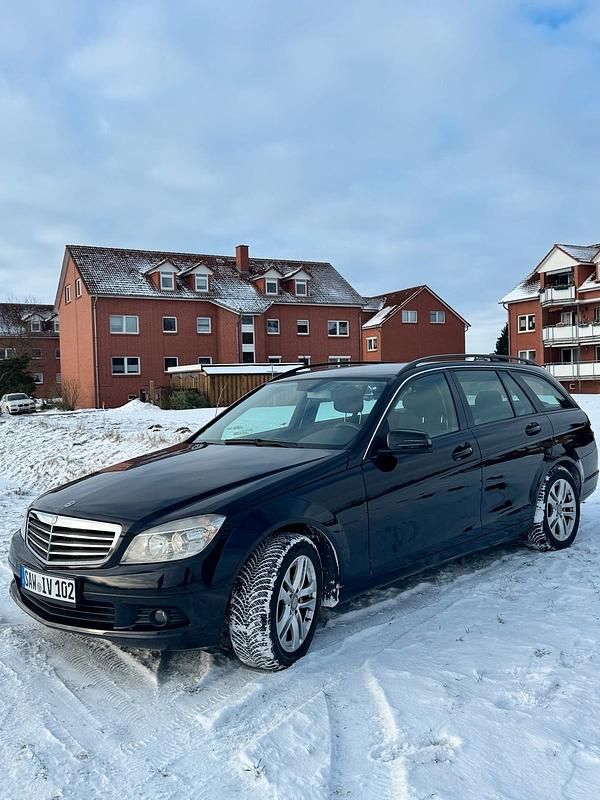 Gebraucht Mercedes C200 136 PS (100 kW) 2009 Schwarz Kombi