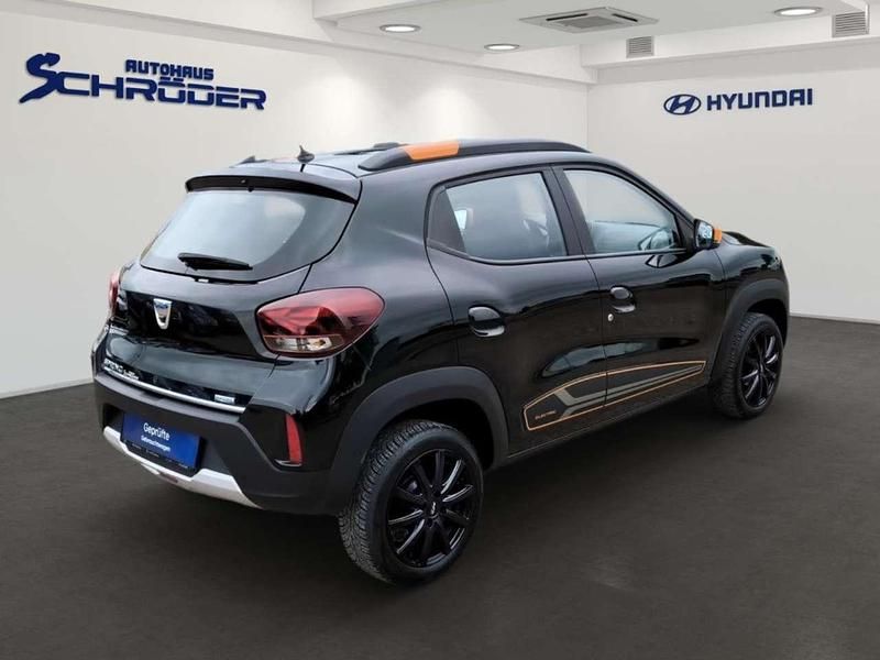 Gebraucht Dacia Spring Comfort Plus 33 kW (45 PS) 2022 Schwarz Kleinwagen