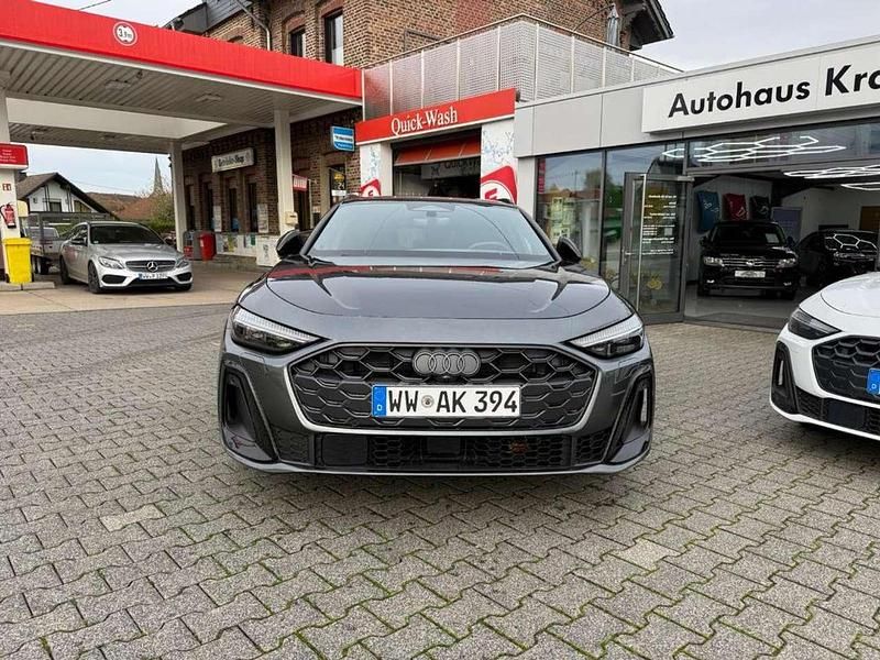 Gebraucht Audi S5 Ambiente 367 PS (269 kW) 2025 Daytonagrau perleffekt Kombi